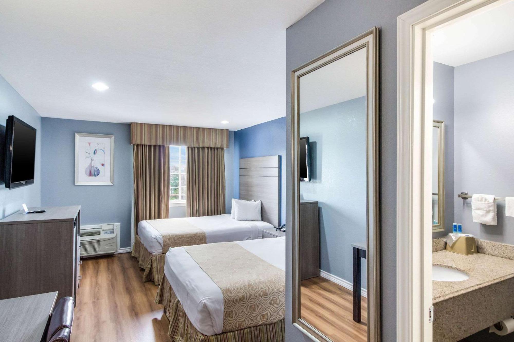 Rodeway Inn & Suites Port Arthur - Groves Esterno foto