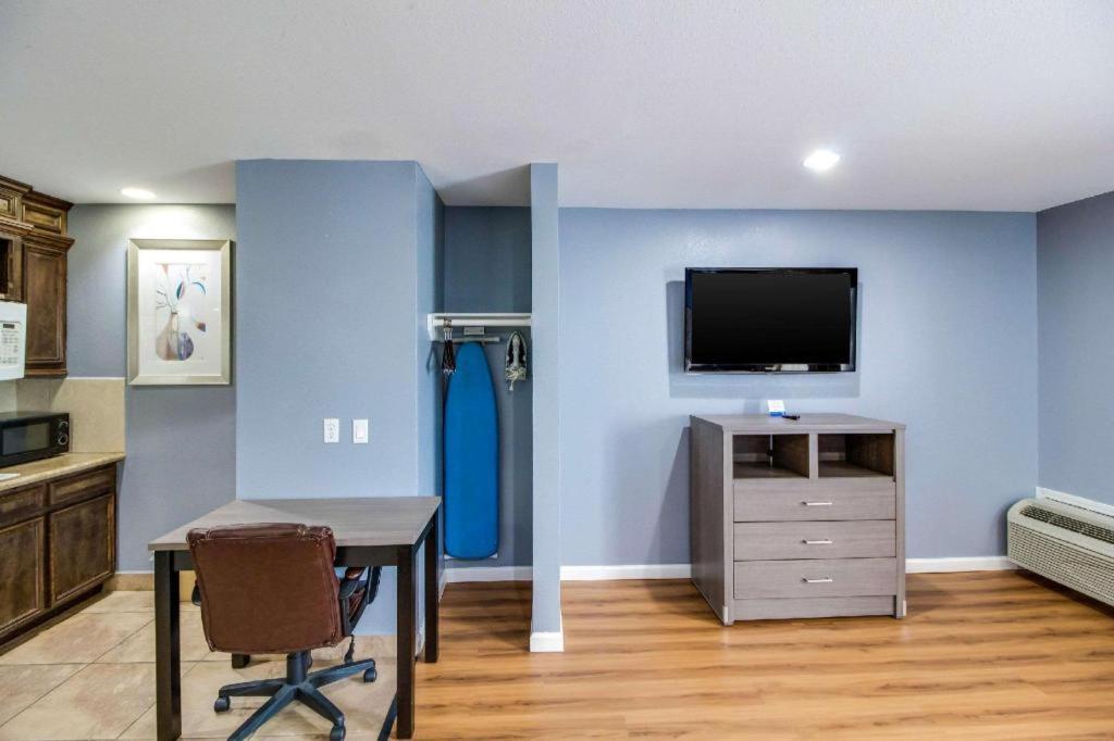 Rodeway Inn & Suites Port Arthur - Groves Esterno foto