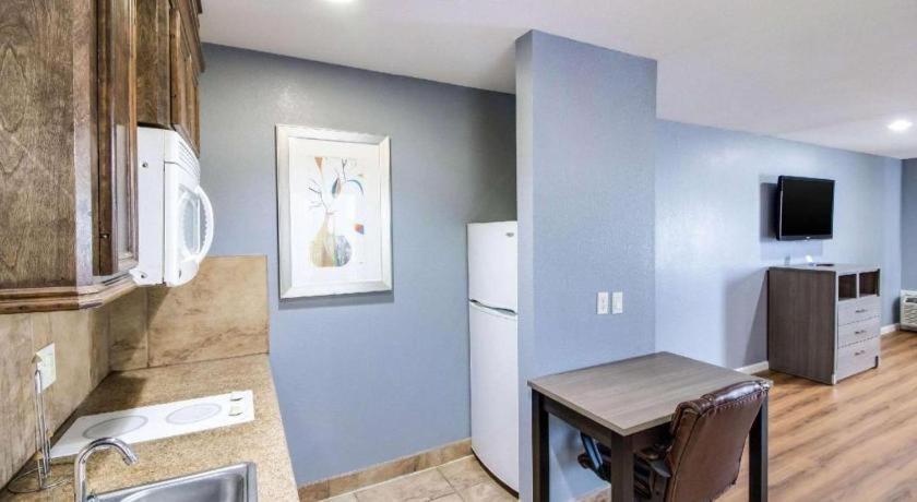Rodeway Inn & Suites Port Arthur - Groves Esterno foto