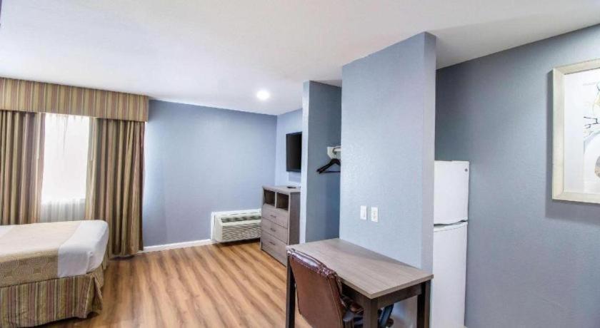 Rodeway Inn & Suites Port Arthur - Groves Esterno foto