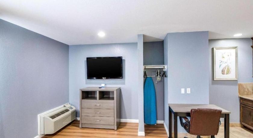 Rodeway Inn & Suites Port Arthur - Groves Esterno foto