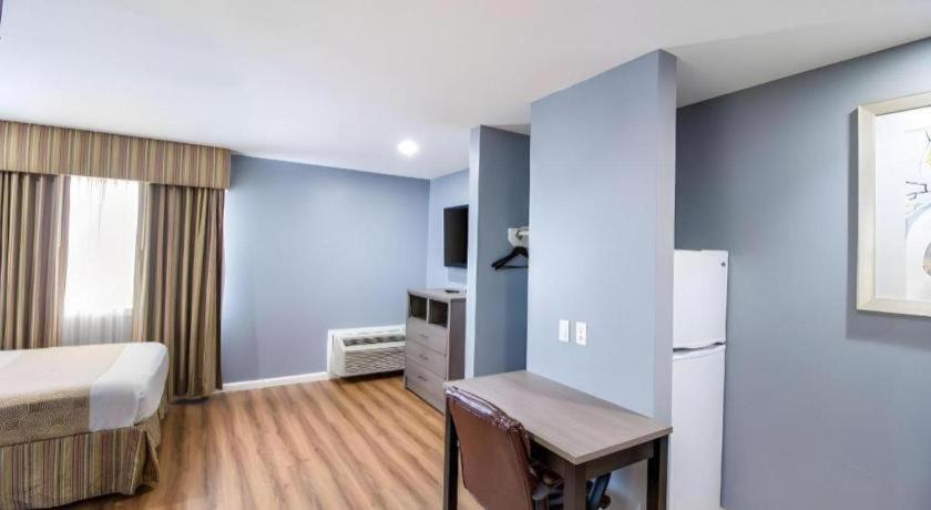 Rodeway Inn & Suites Port Arthur - Groves Esterno foto